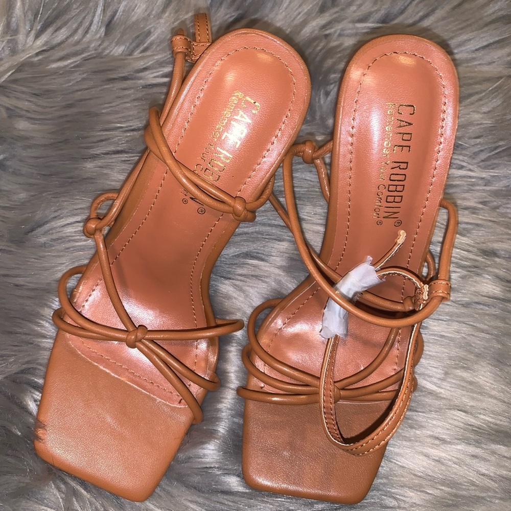 New brown heels
